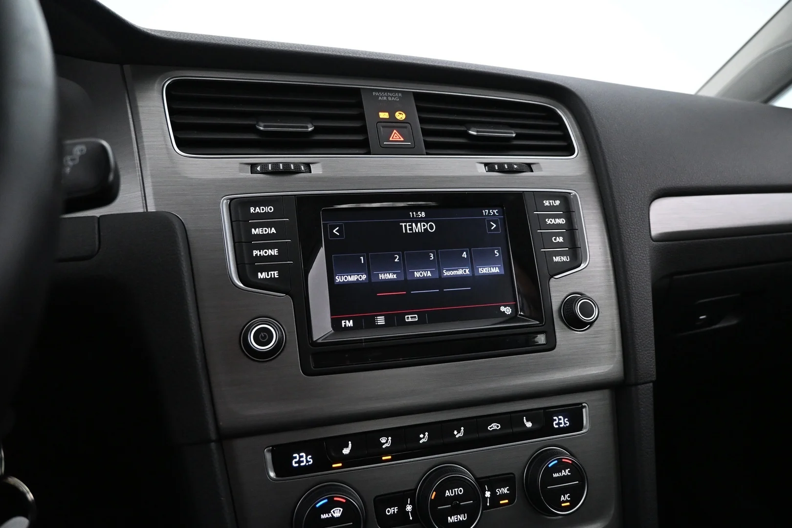 Car Image - 5cV9Lt43UBmtHHnFD3xBMU