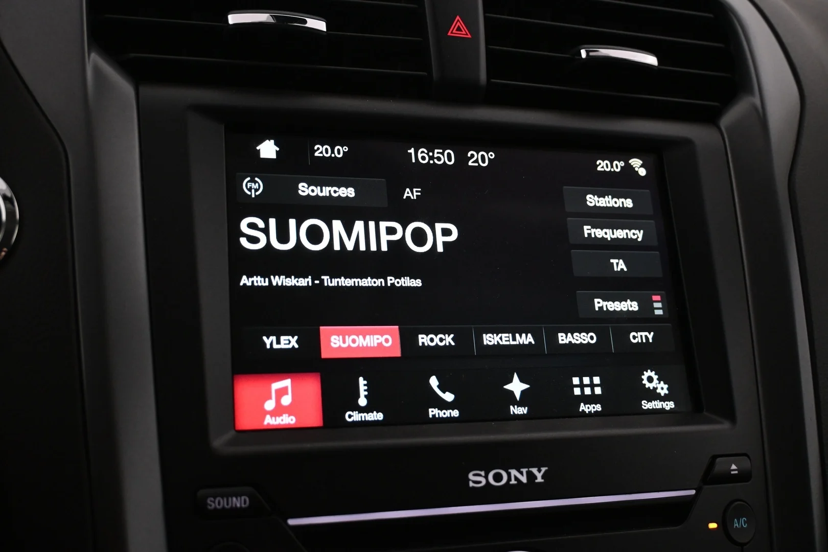 Car Image - 4soDXwmDOEzdZCmeEyGMhV