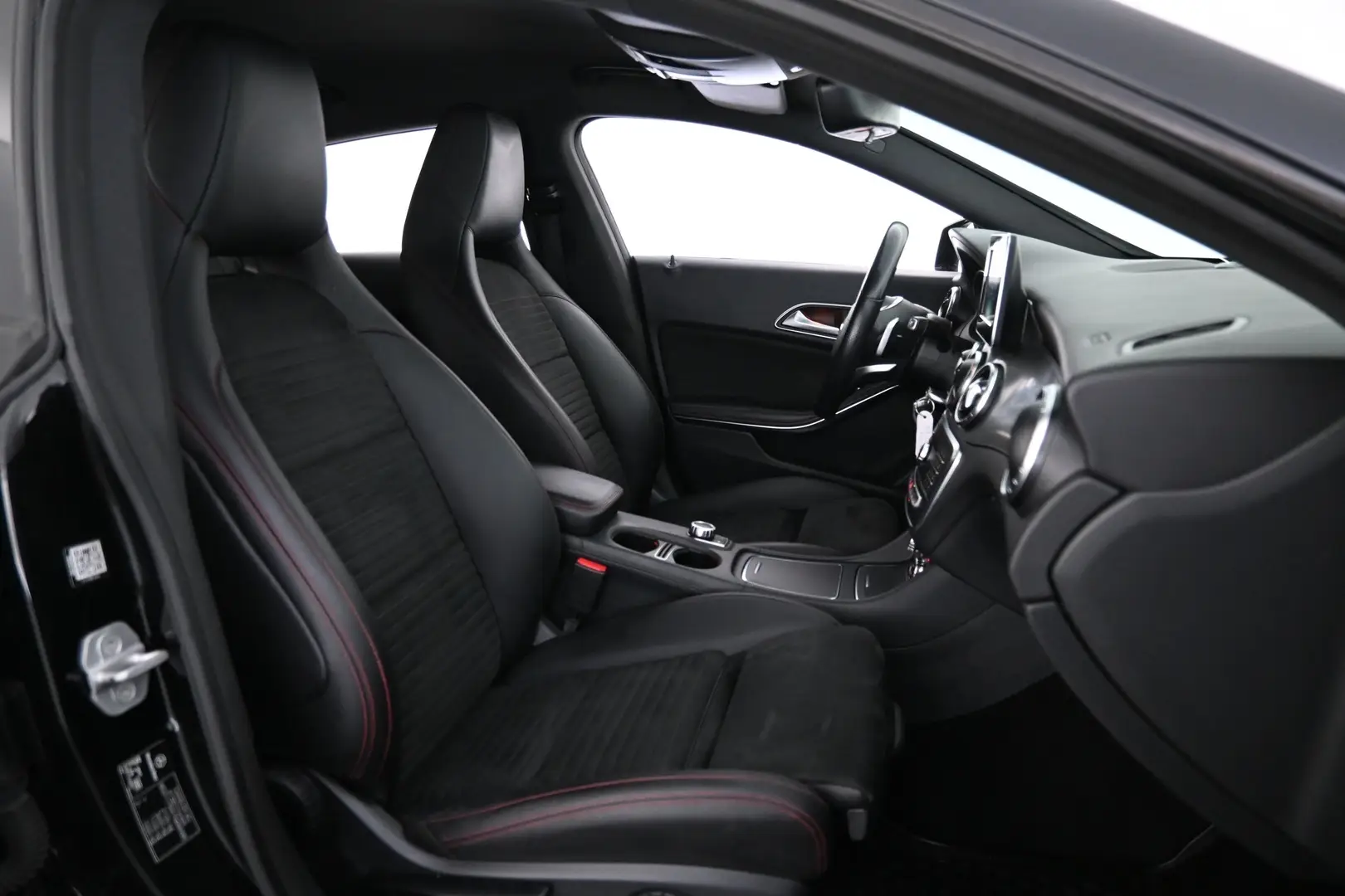 Car Image - 5b5Xga2ytzmQ3vgQAue4Rk