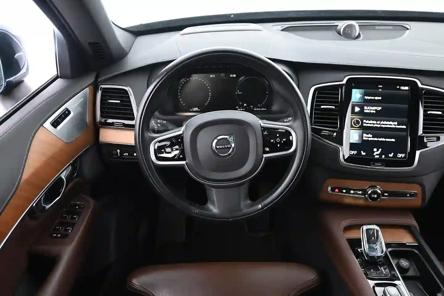 Car Image - 2hEOorAZSRaNiv26bcobif
