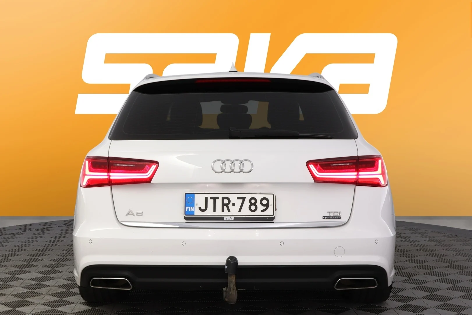 Car Image - 4hCNQuaXnugBzlltK8wGor