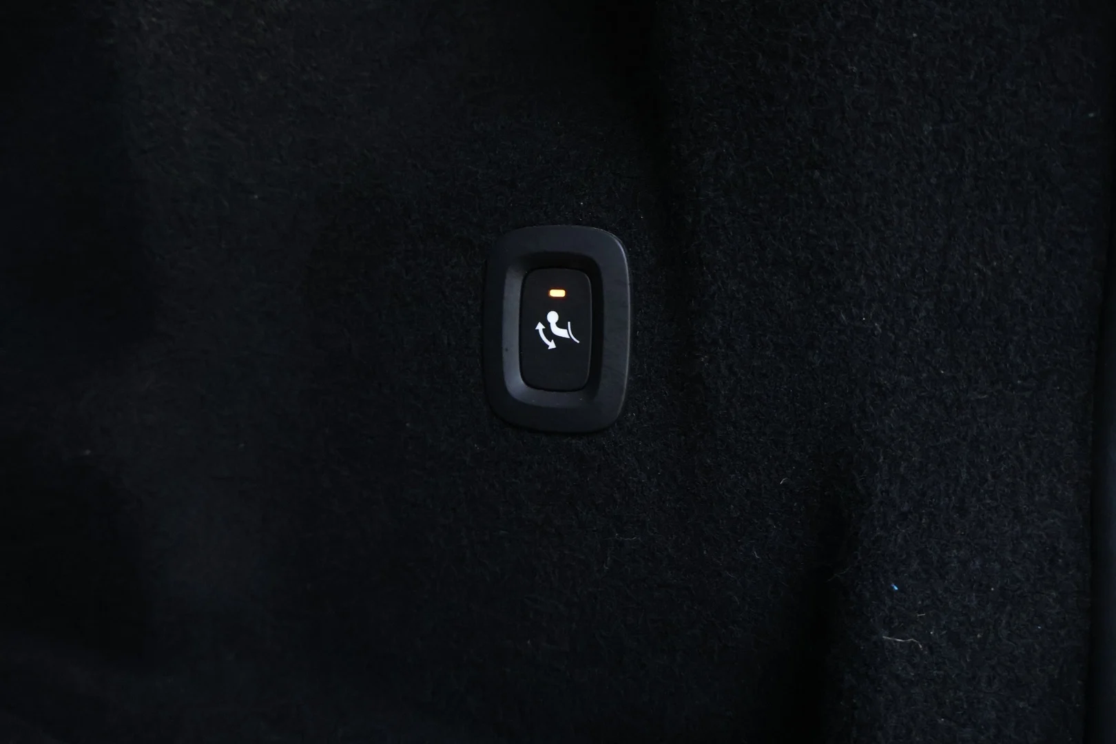 Car Image - 4m6udn0A1pp4Sm8FtWytAc