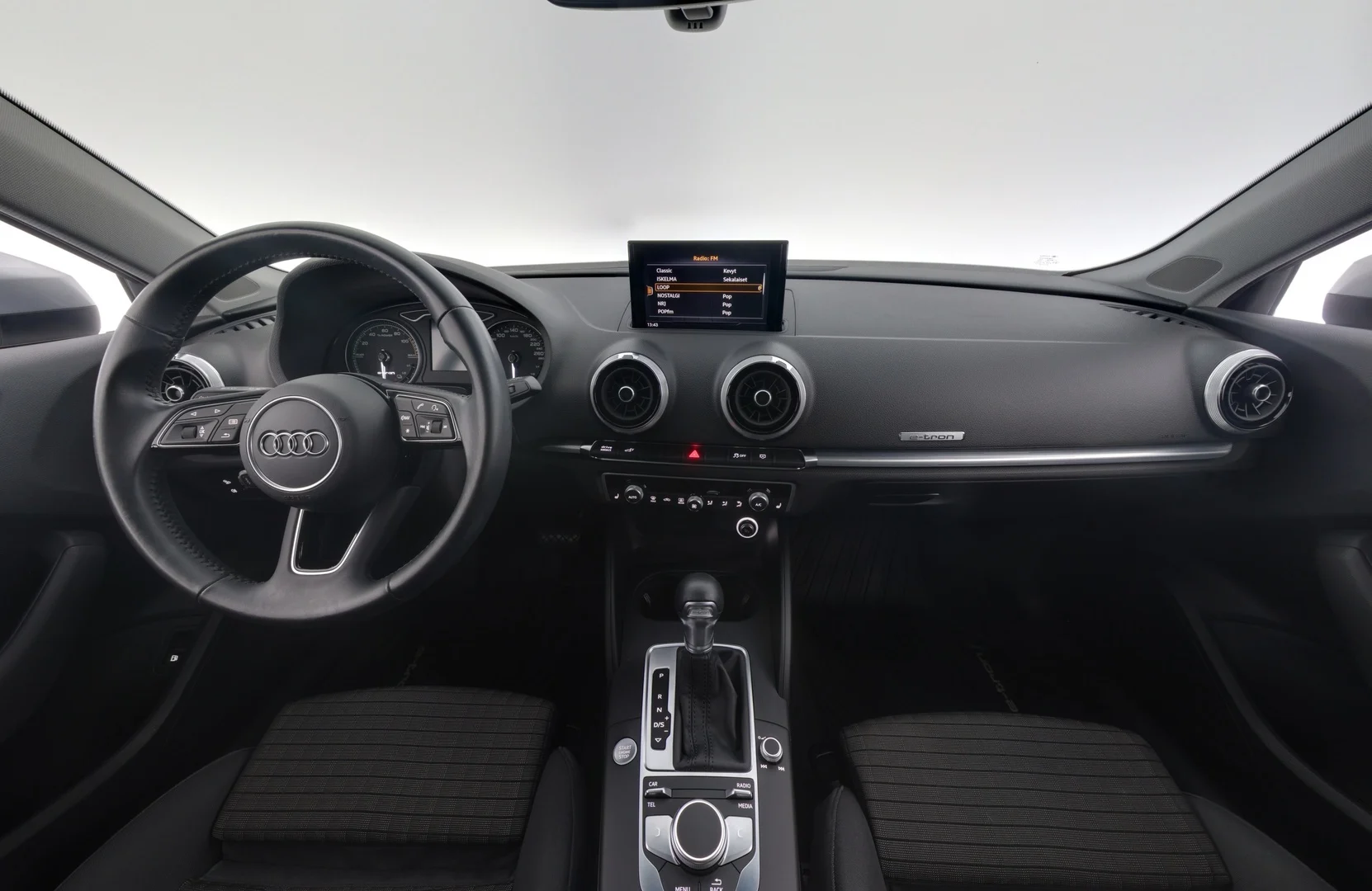 Car Image - 40KPs9uL8nx5aGBw9kv0Wl