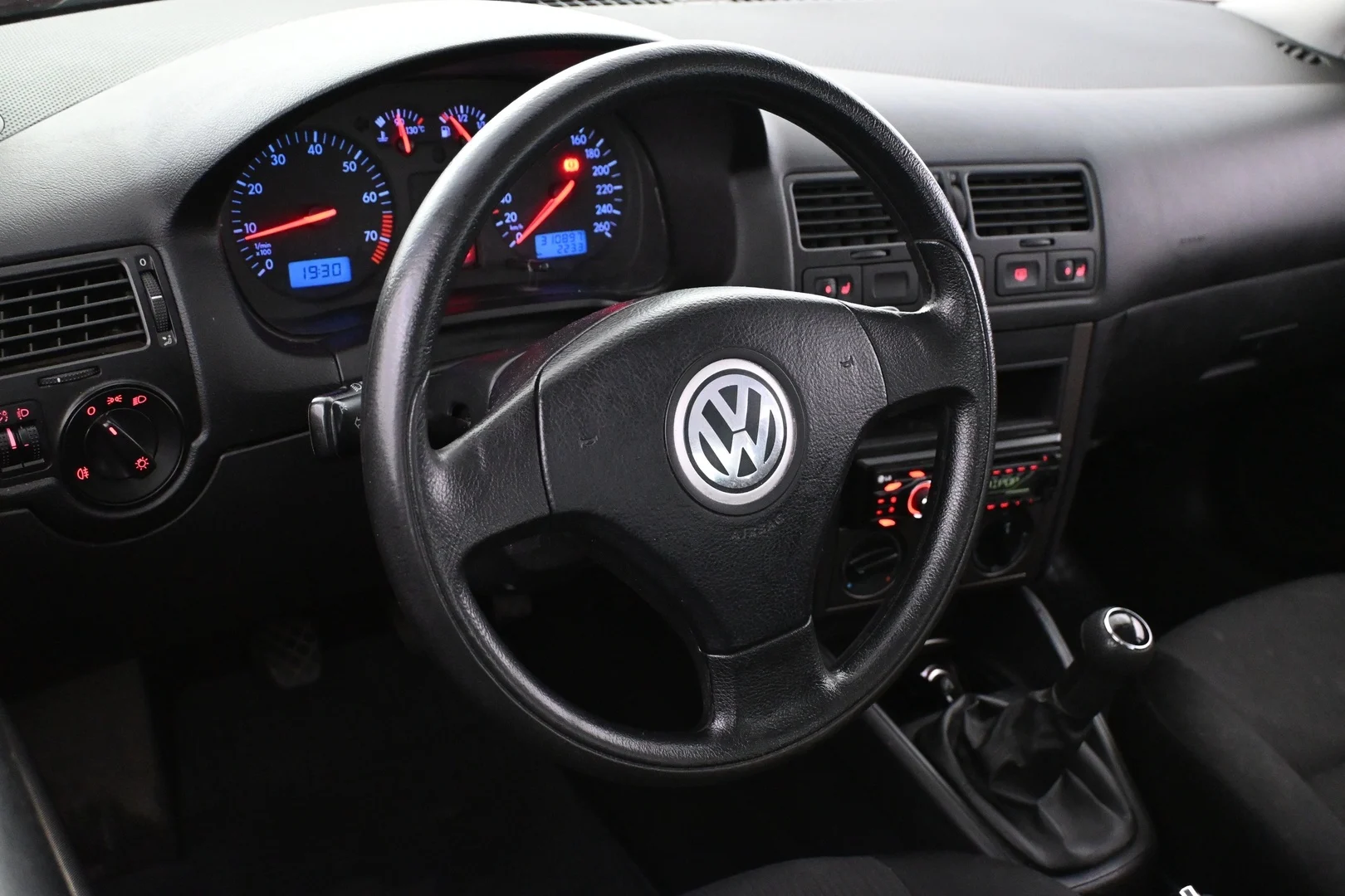 Car Image - 6JGNMBgewa9J2nD8q9HF23