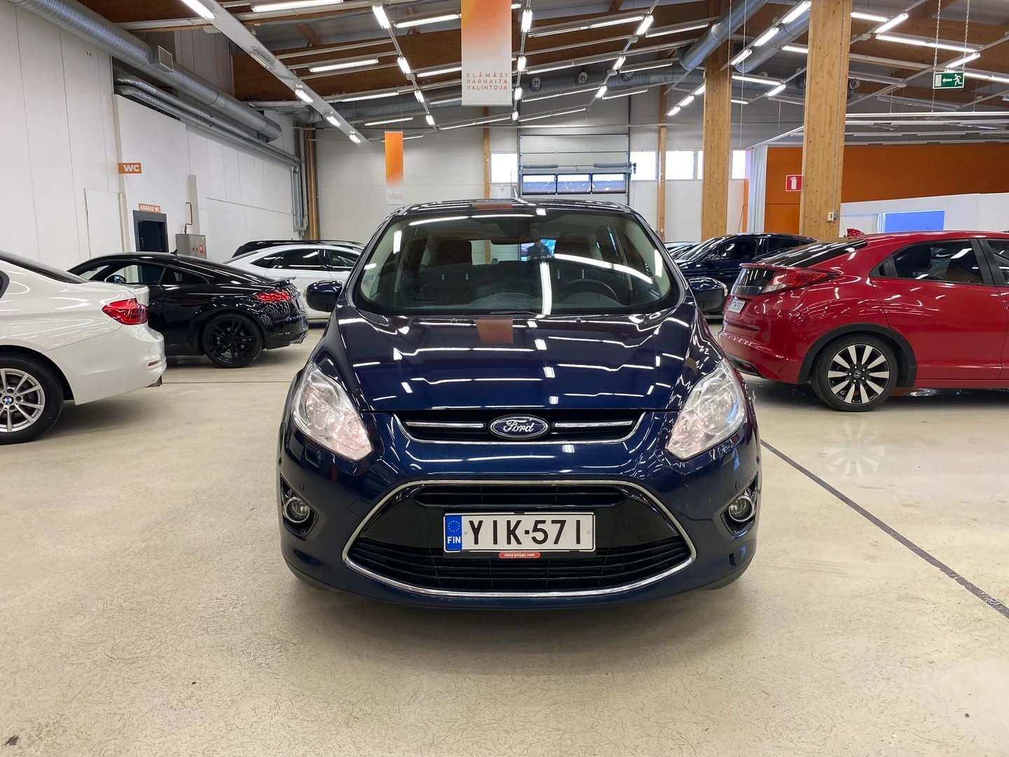 Car Image - 1YPF87xxJ1uHQbJpgtWgm2