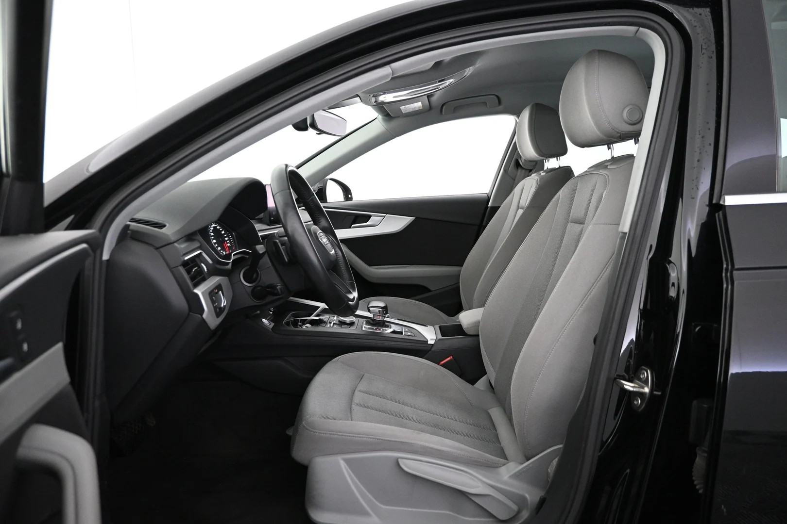 Car Image - 7Ji2oQ9T0EyNeCa5CV9ZKj