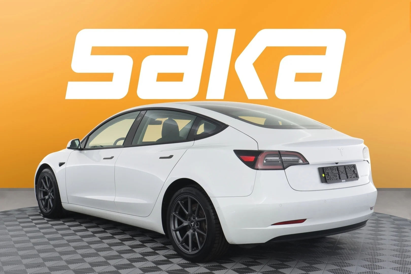 Car Image - 3FOrNanDMgQSqsIxIogaUk