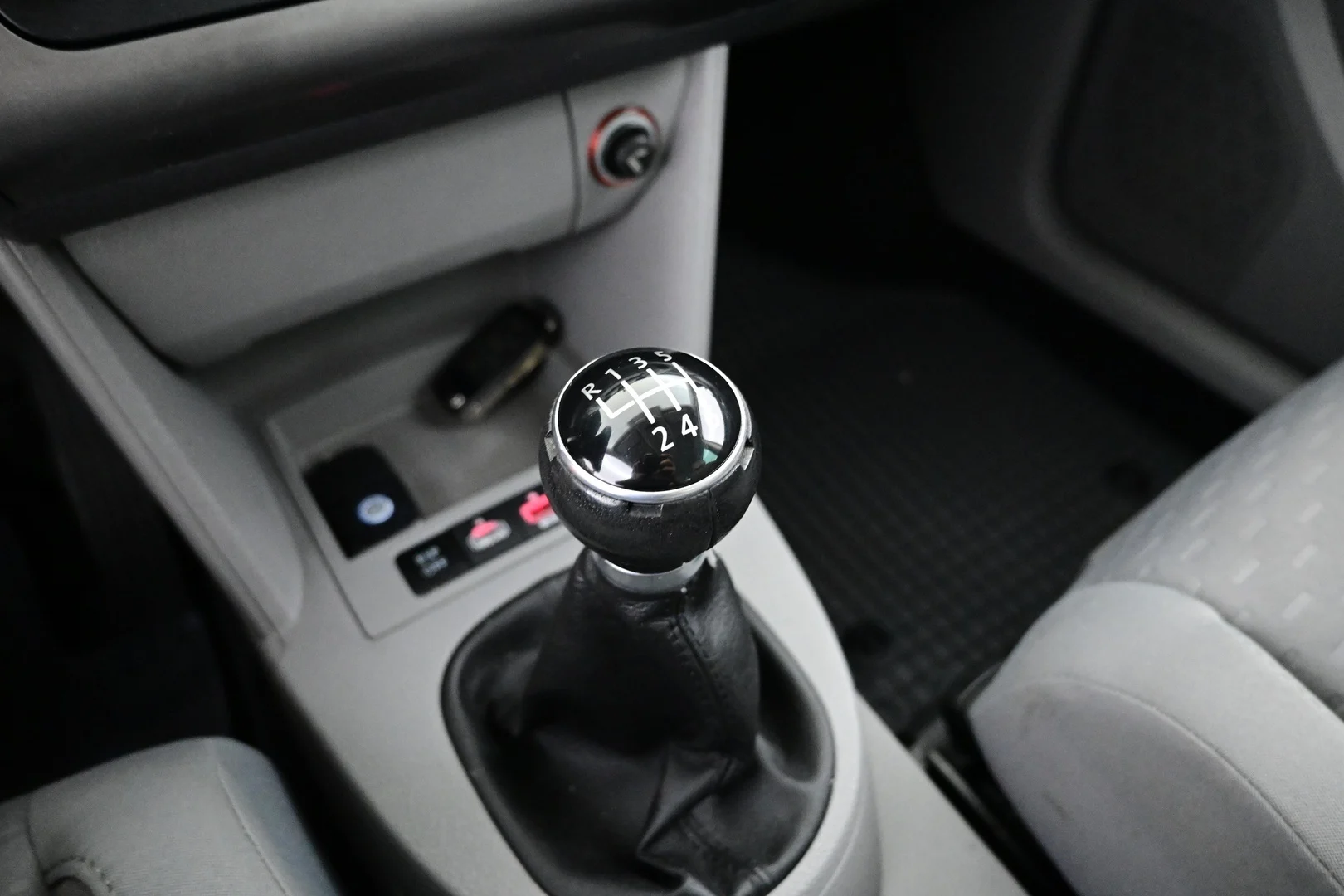 Car Image - 4Z0287GfjuC3qneJctJ3zr