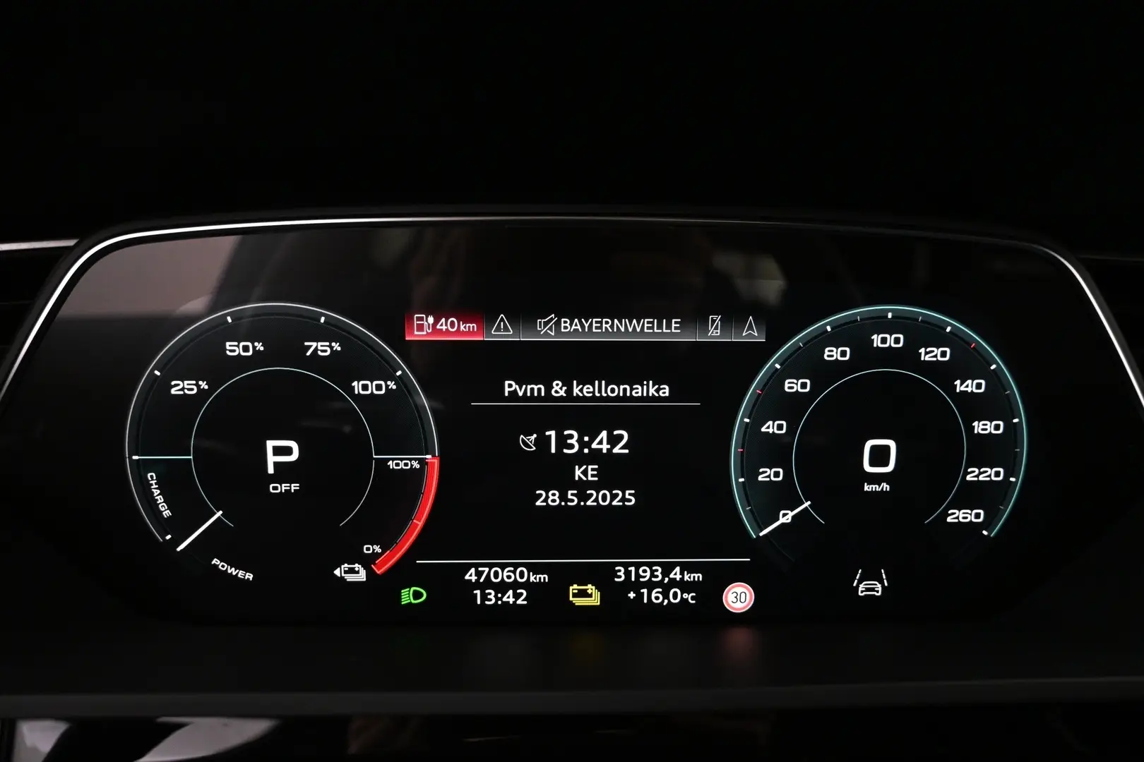 Car Image - 6LvkYvJfHlTz20ZEr3k0ji