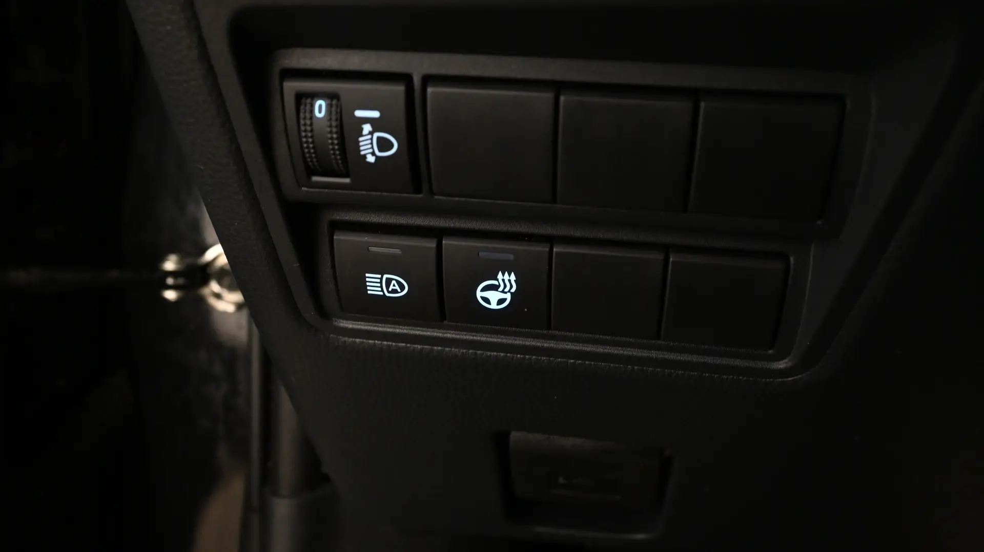 Car Image - 6M2bgWM2onKu3glve8bxPH