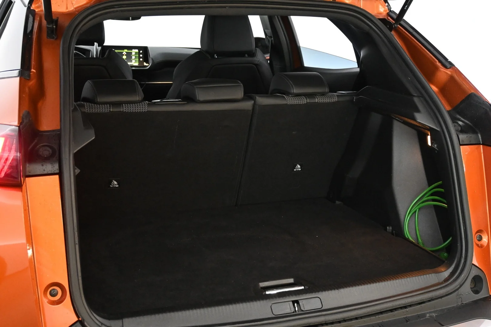 Car Image - 6nGDwD6hiIFQm0XAVuO73X