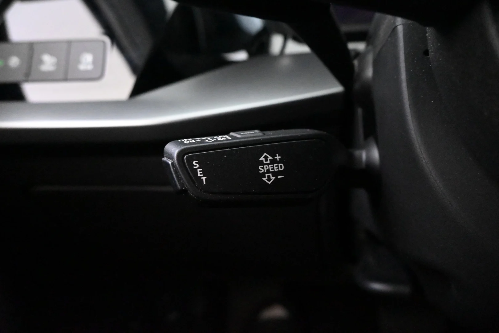 Car Image - 3dYVgpSwDwG04my8gjtdw9