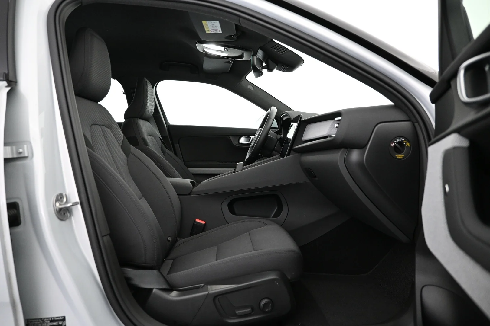 Car Image - 6B1btXpiN2uu4ANDjMRKYW