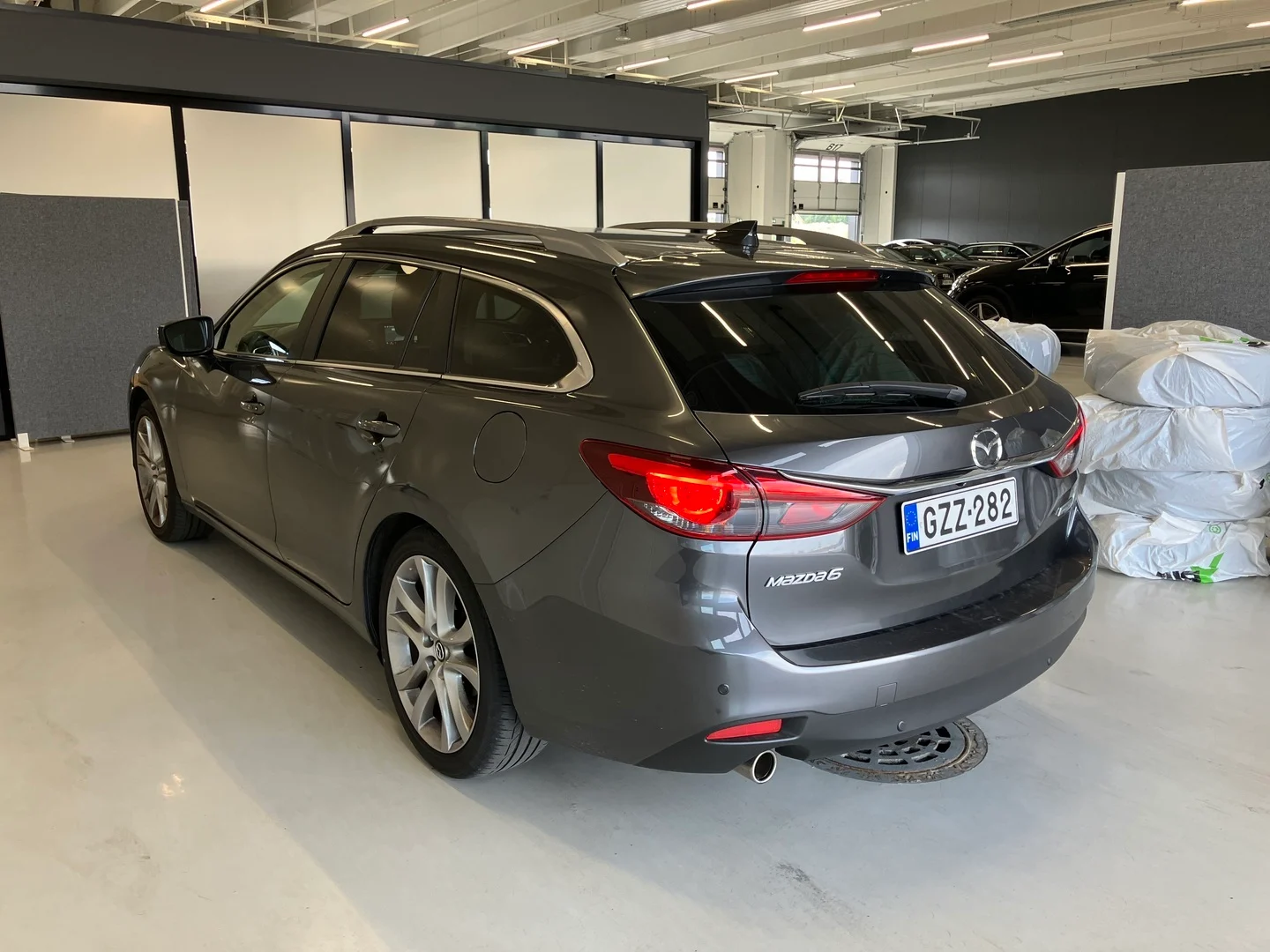 Car Image - 3nsvS4lh338LUTxelhEGmo