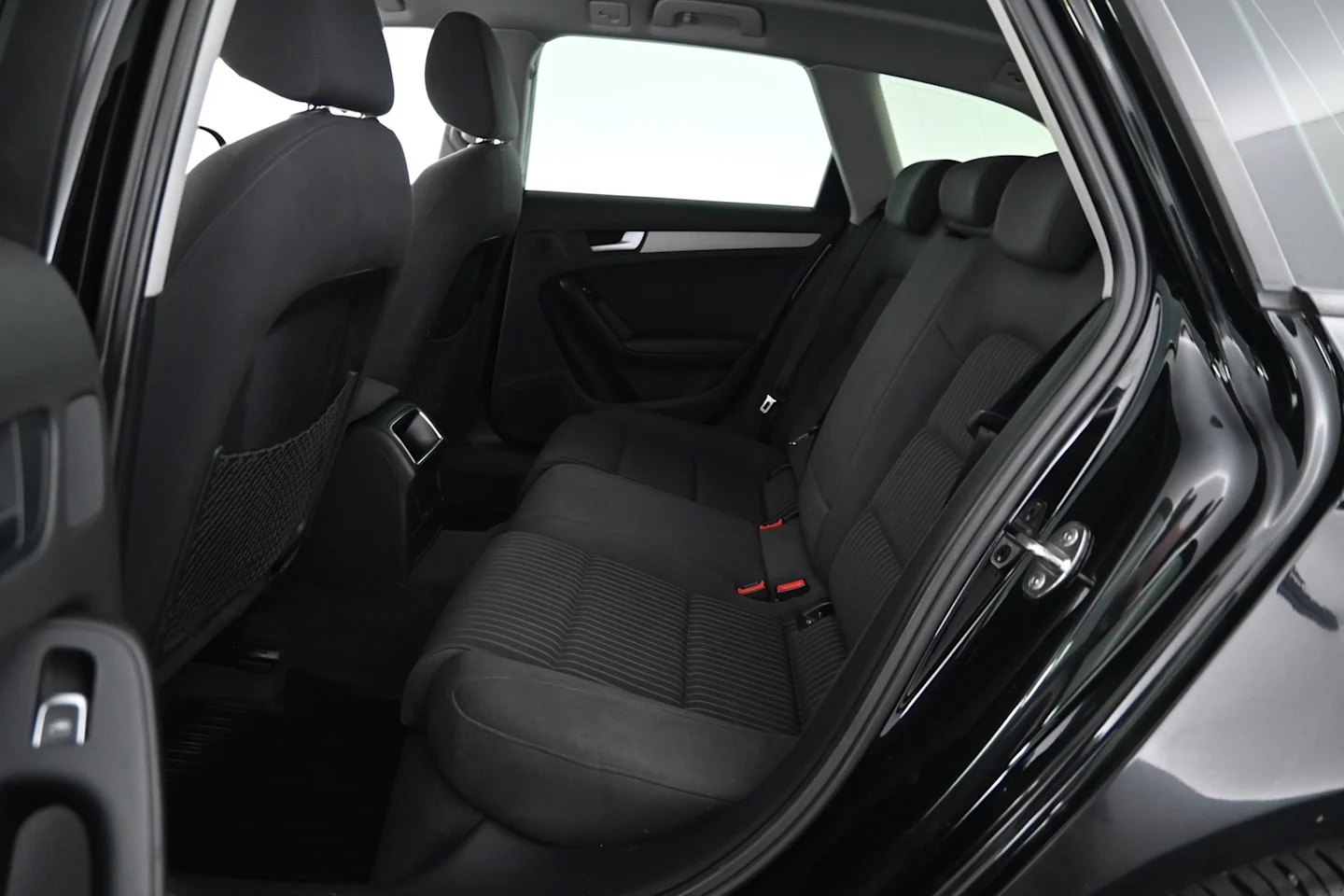 Car Image - 1L66KOP3y31RUiTT5dLeIj