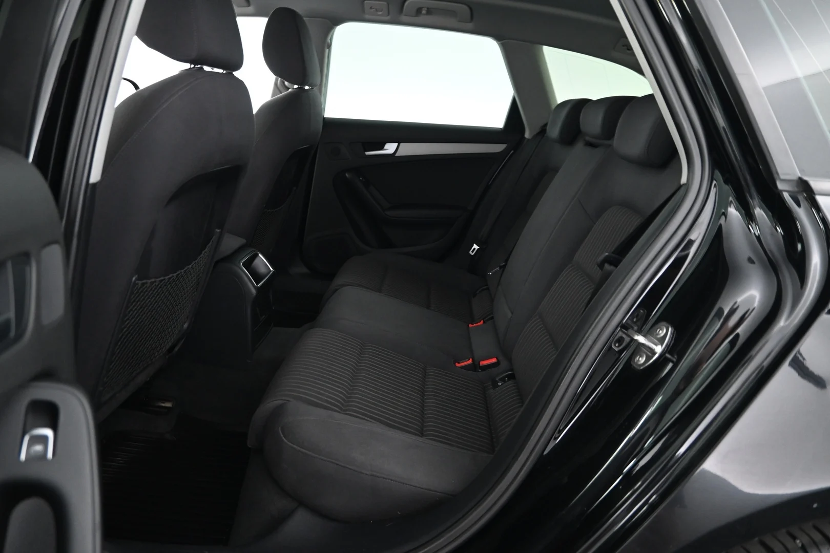 Car Image - 1L66KOP3y31RUiTT5dLeIj