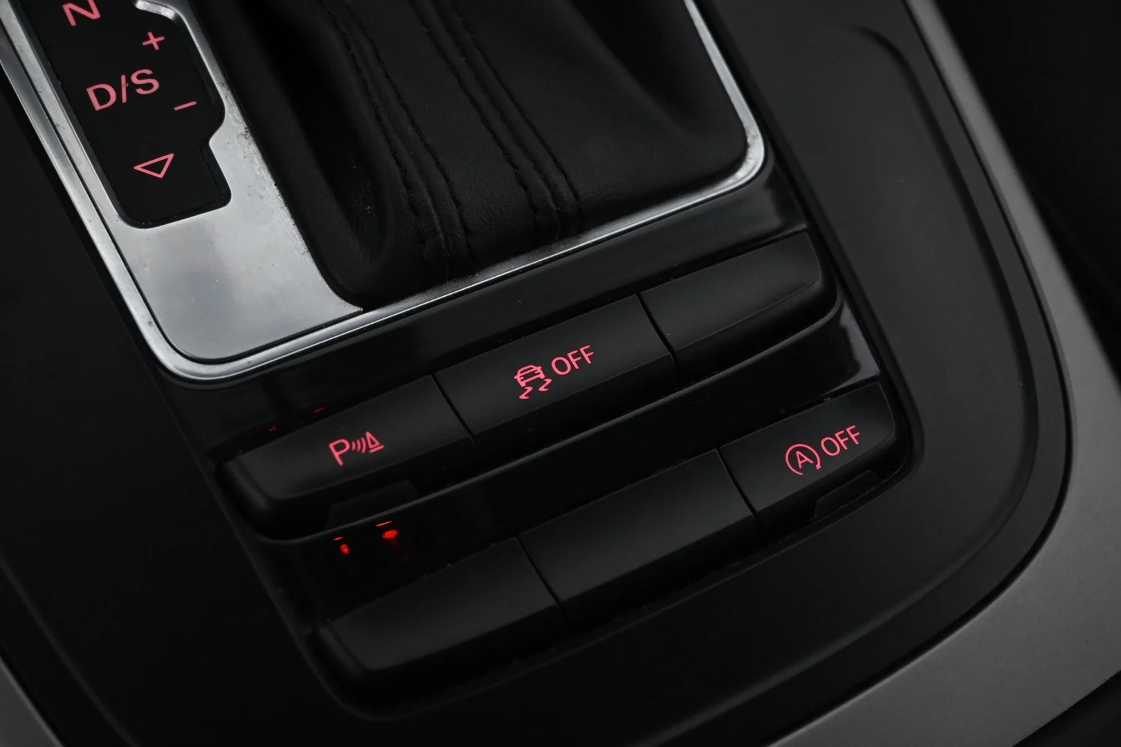 Car Image - IKafKCqk2gRkd0hssUMUs