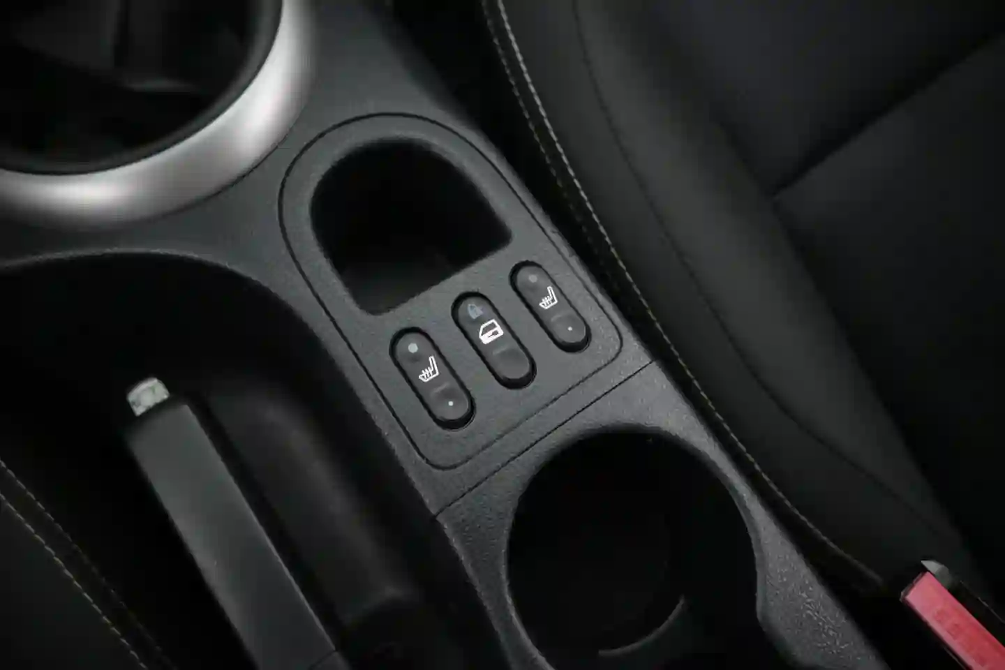 Car Image - 63SjYsyzon0sadtCWDQDKJ