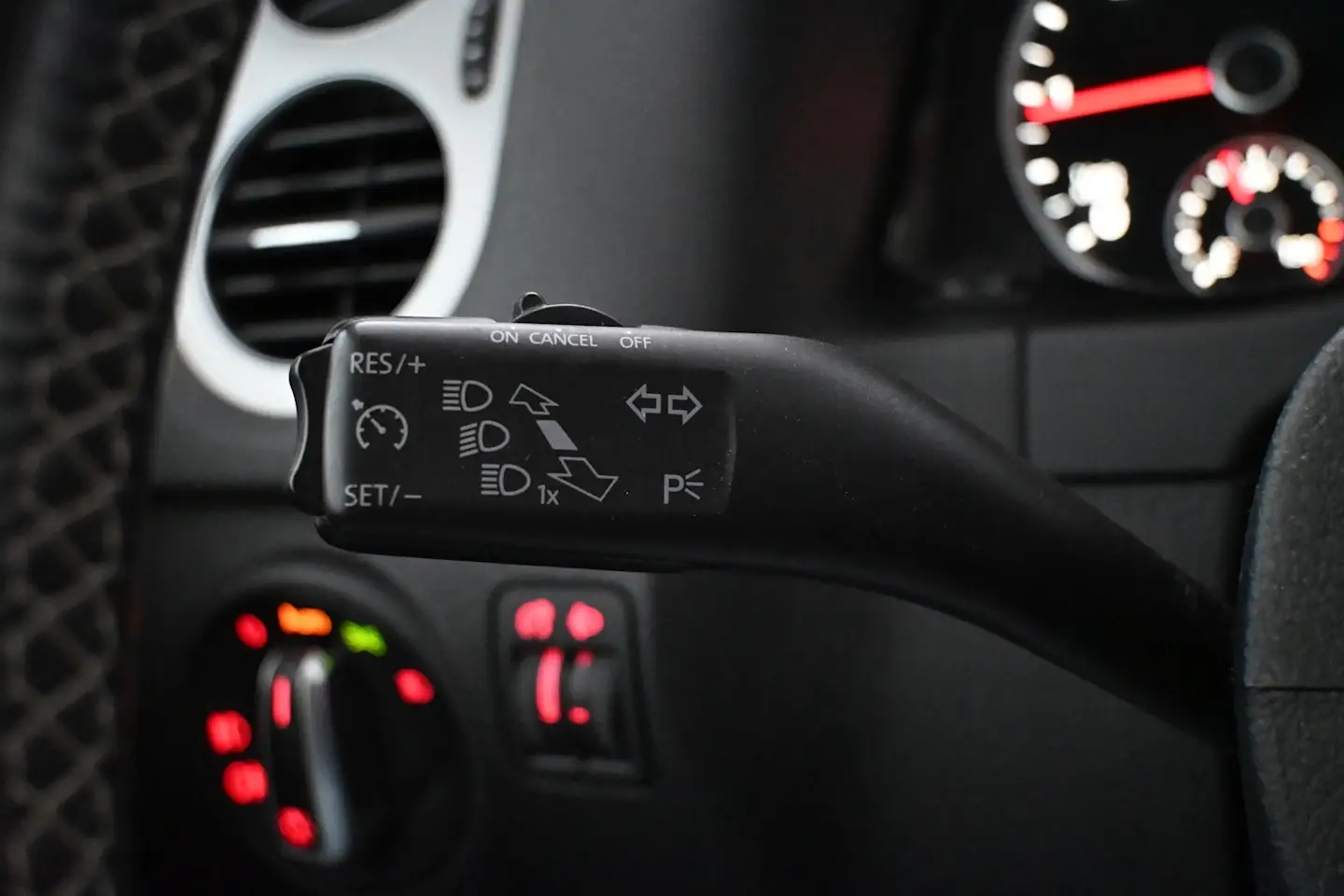 Car Image - 2aATPWRVwn9w4ql0MwtKul