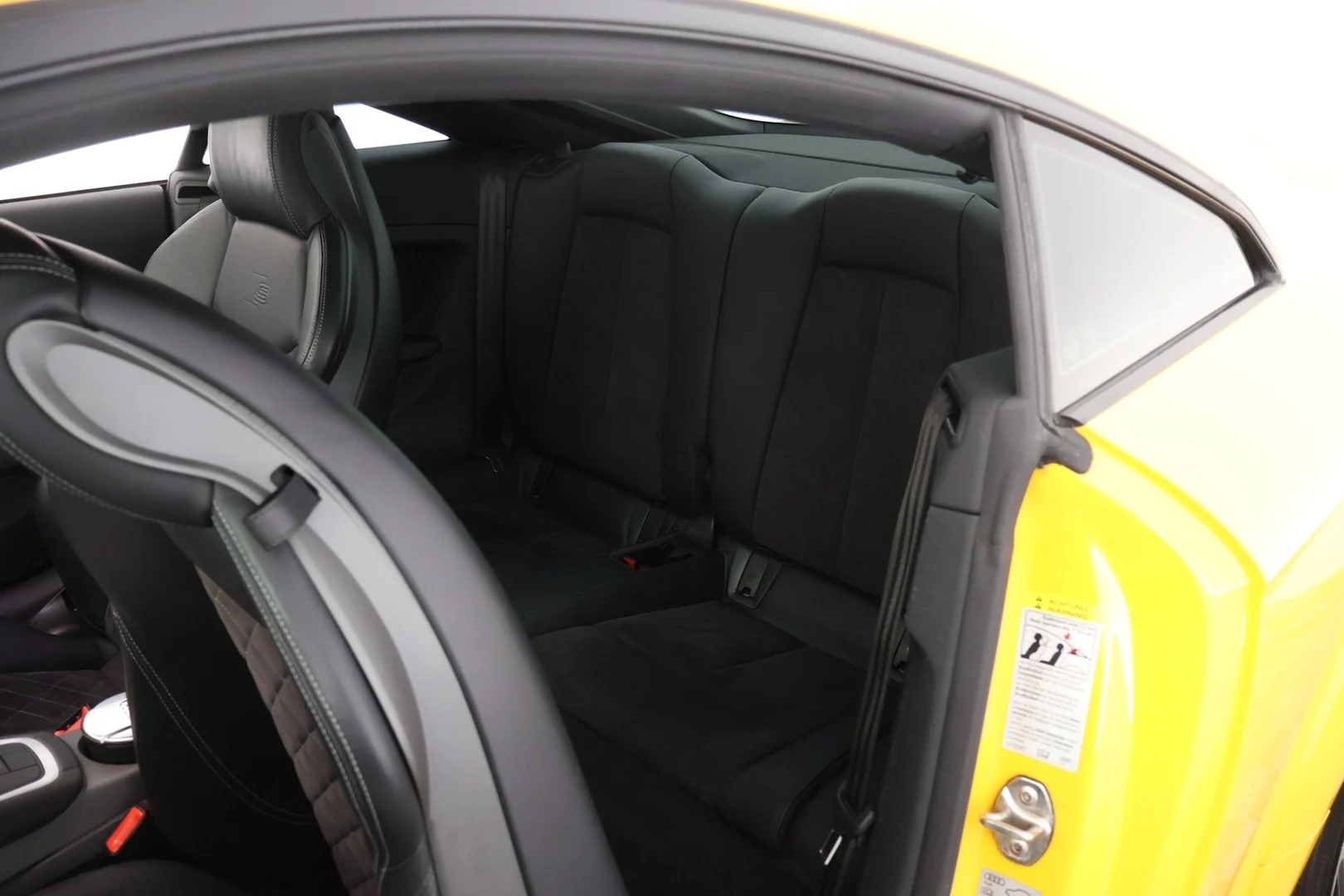 Car Image - 4zQcnaOtAqHMuc9yDZLnuM