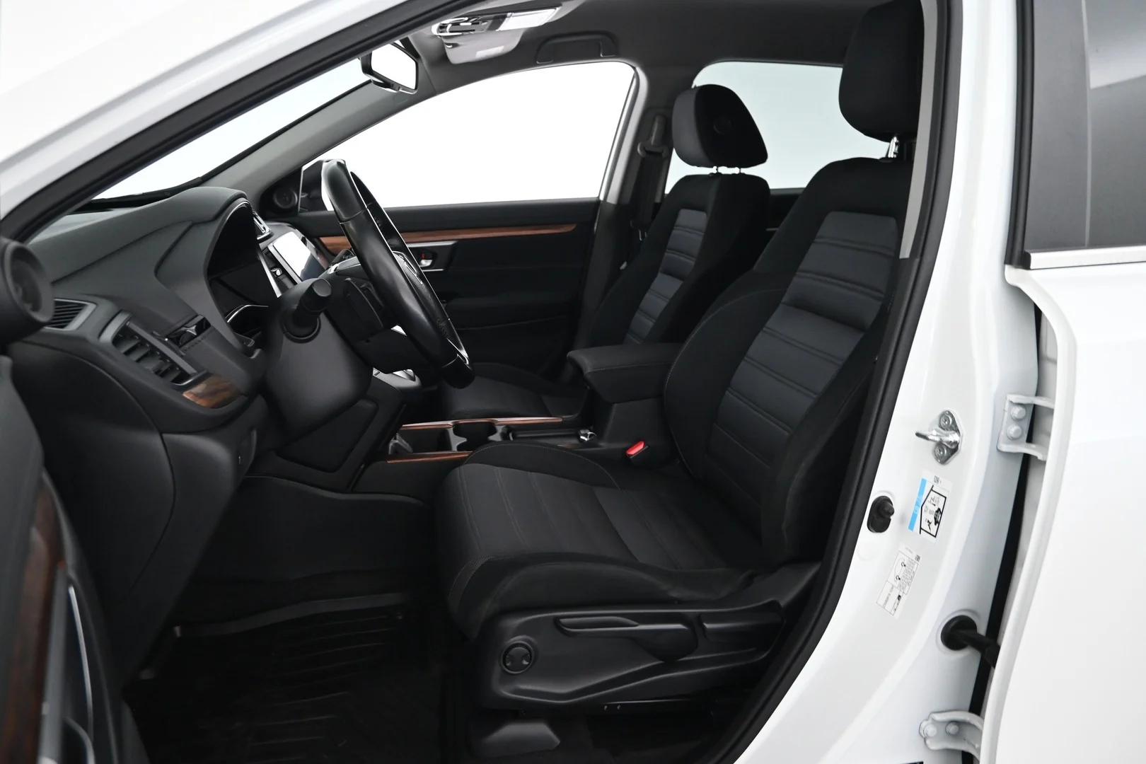 Car Image - ehw9NkurSoF3S1QGn83Zs