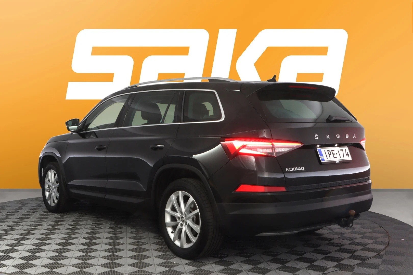Car Image - 1ZaSqqLj9dmPGvbG4FlckW