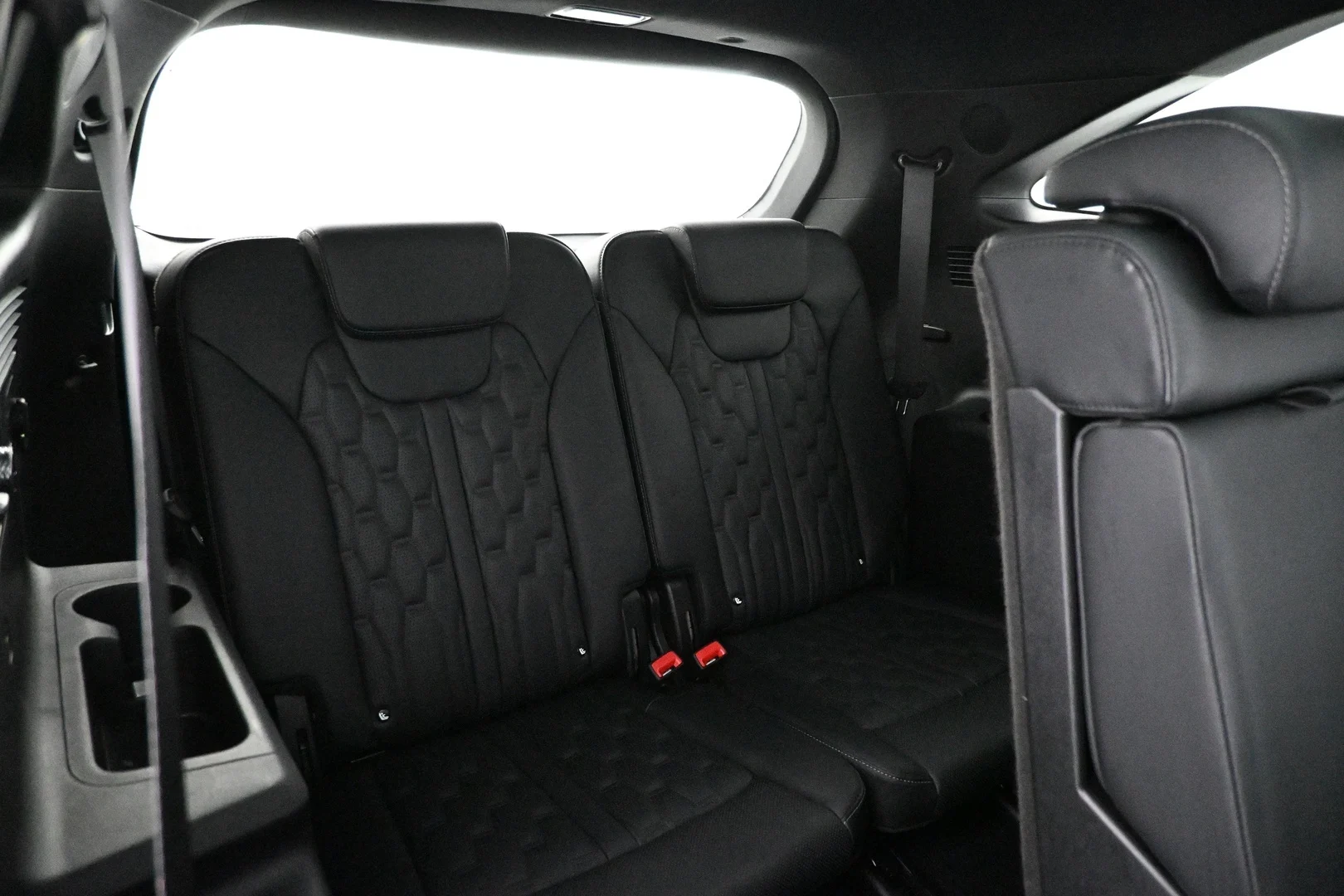 Car Image - 4fn5eY6QutbiD6iLAsUN48