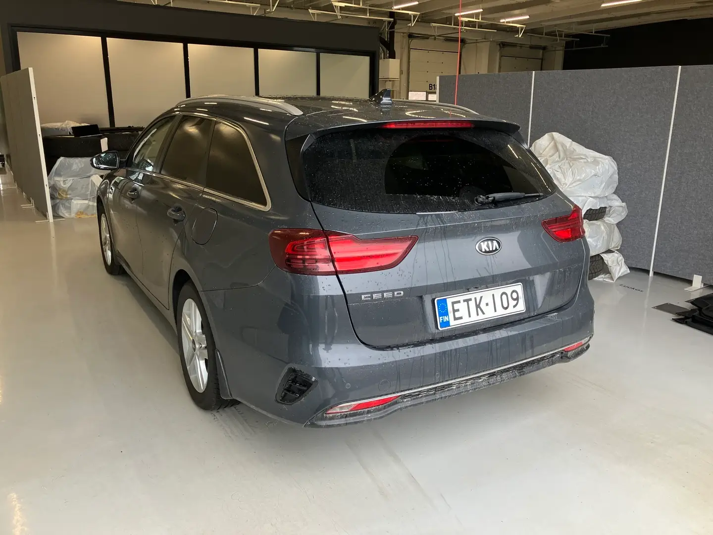 Car Image - 3KH5LOKrRfV4wihZgL7OrE