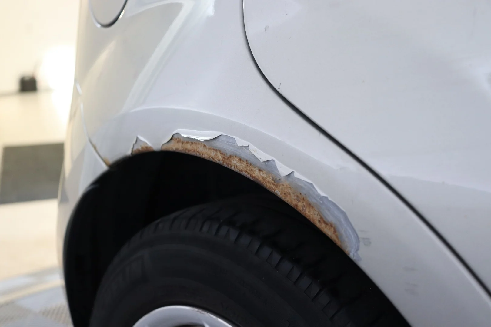 Car Image - 4Xg7SveL33jnlGKe0foV1s