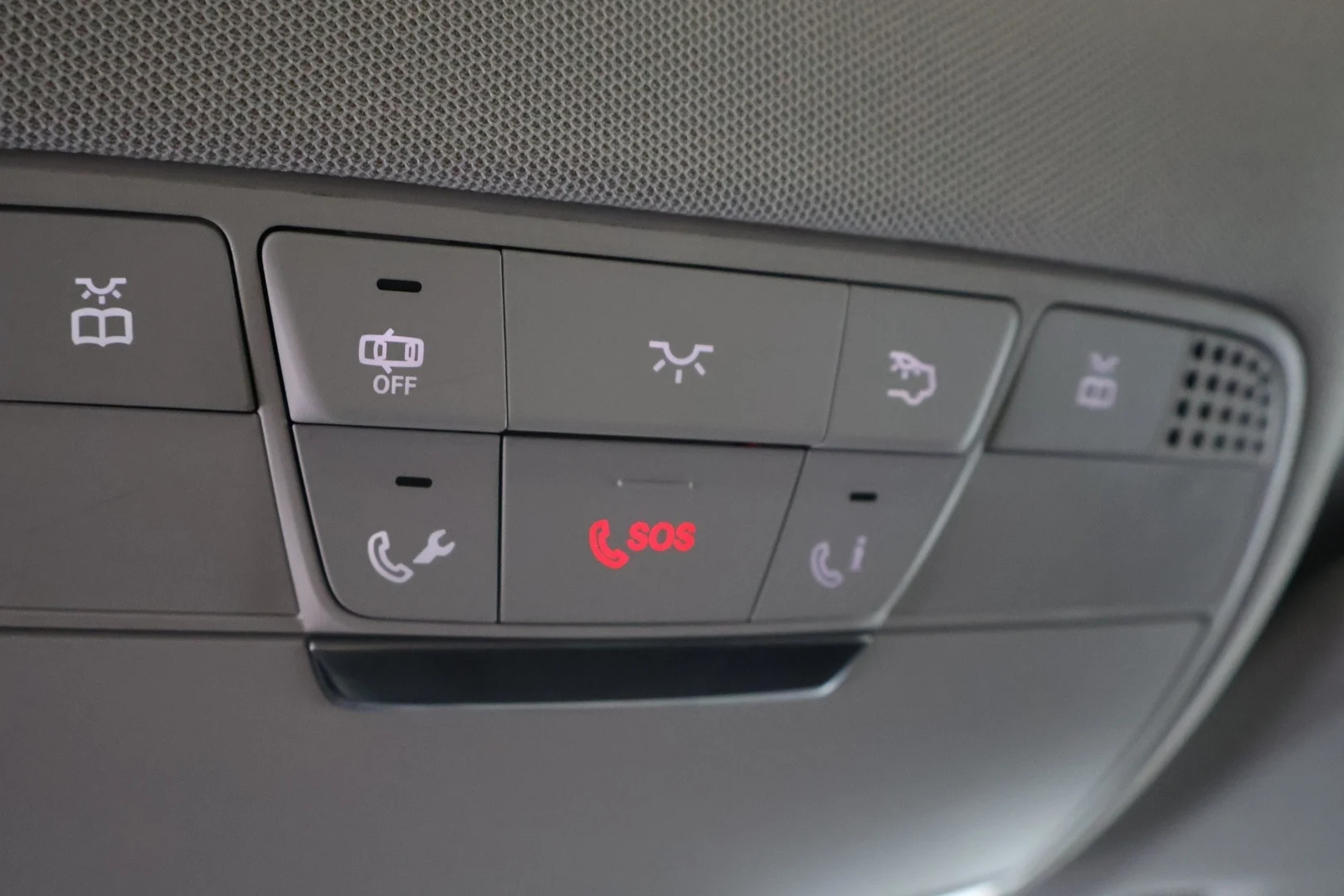 Car Image - 5BMAkzcYoec3y307NCVkXt