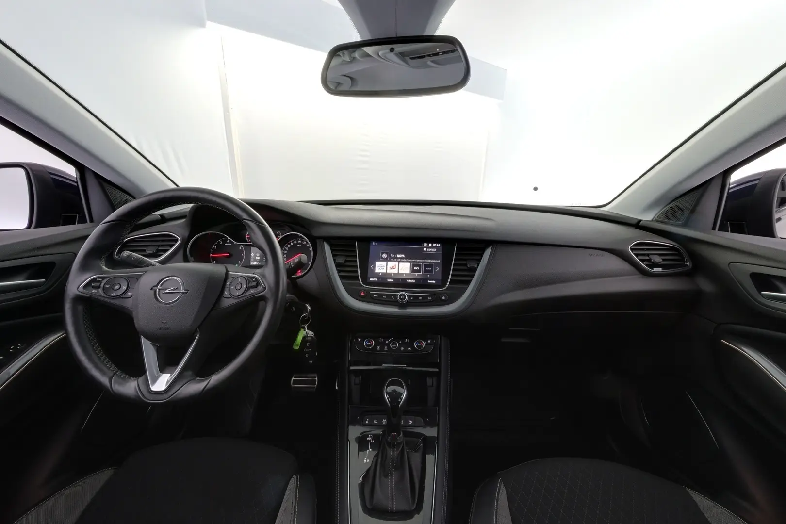 Car Image - 7uA2CujHo0EfFXWpRgNWjt