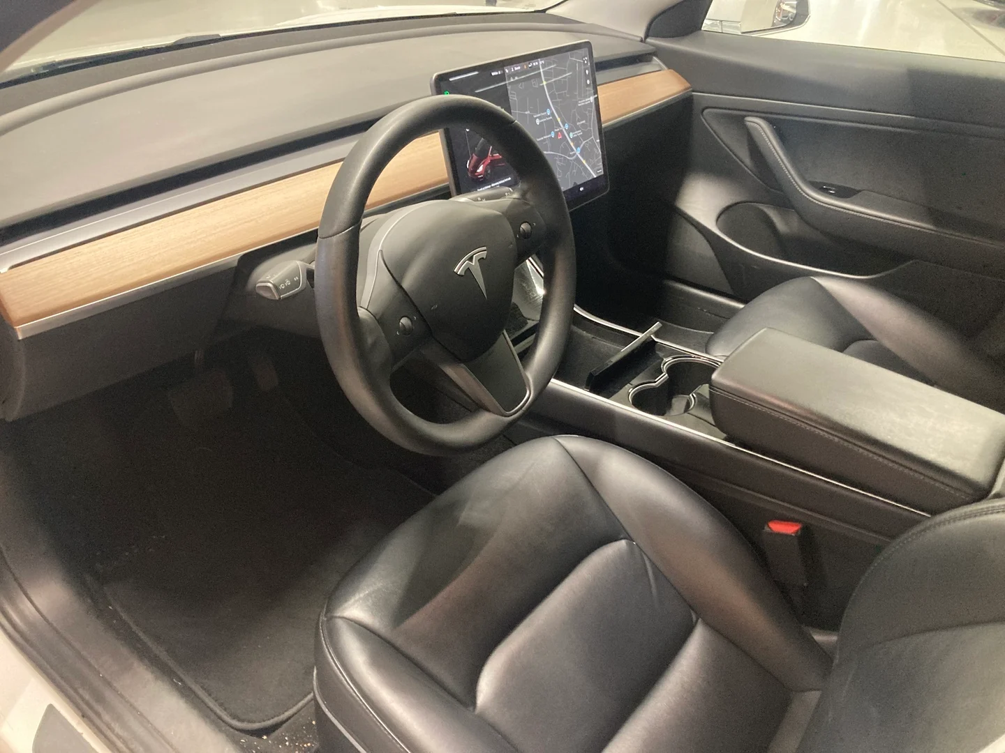 Car Image - u1XLQTNWDhZiRbTiBY3a8
