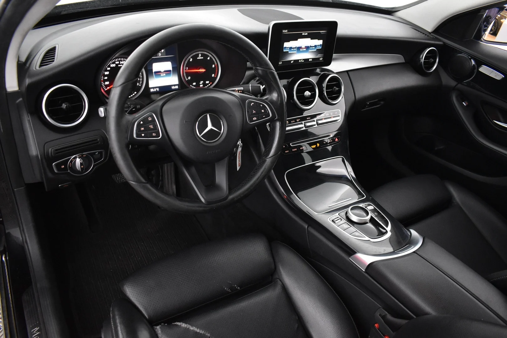 Car Image - 2hTY6Ttc1xEWRav3V1ysR9