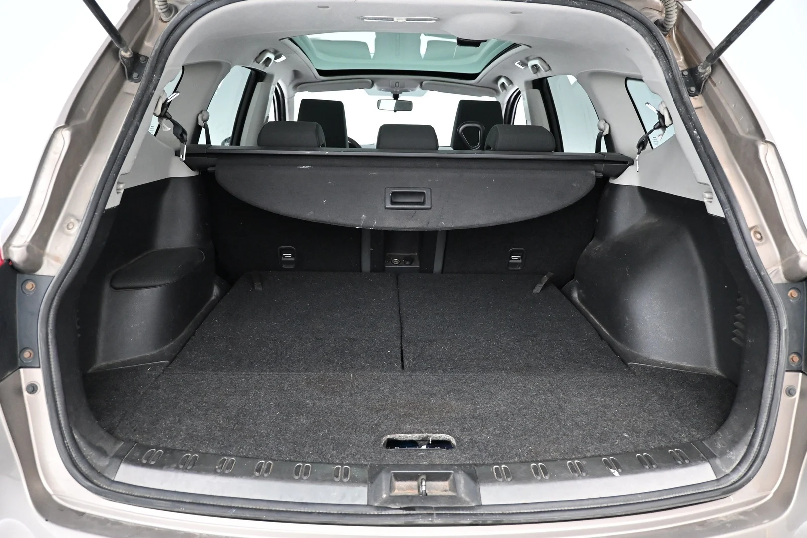 Car Image - 44piLk9lyZX4SzCzP1RPbk