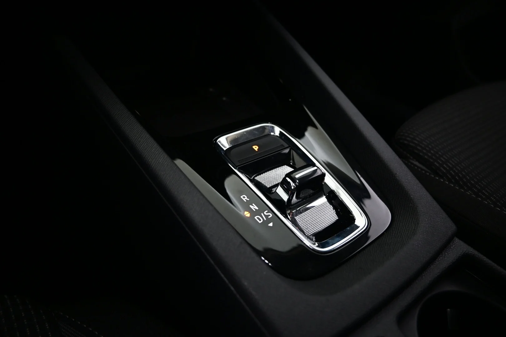 Car Image - 3uVMtxJLzb5wDMudNg5px9