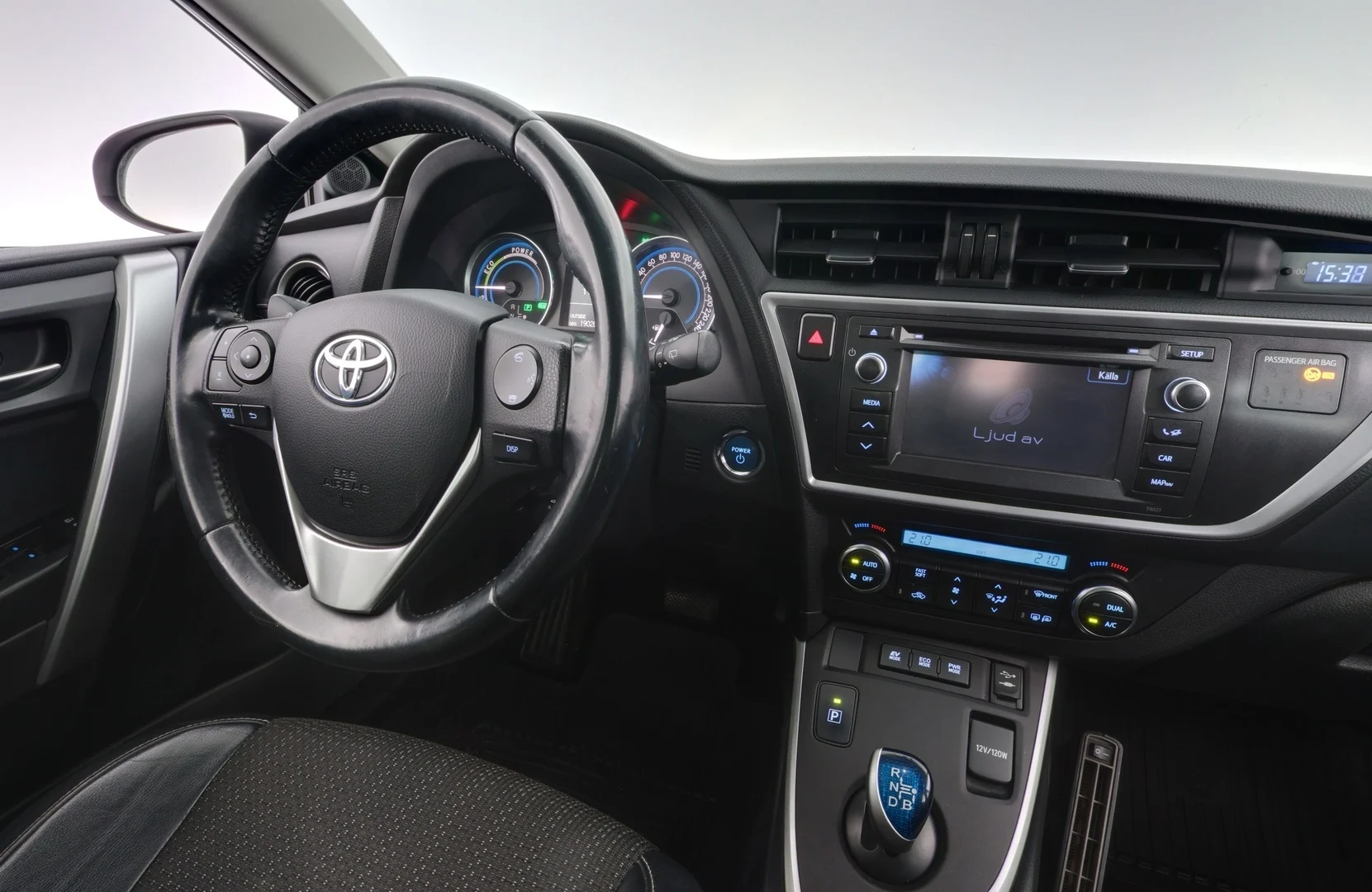 Car Image - tWwRIsUF6tVy5L9bVQ7KU