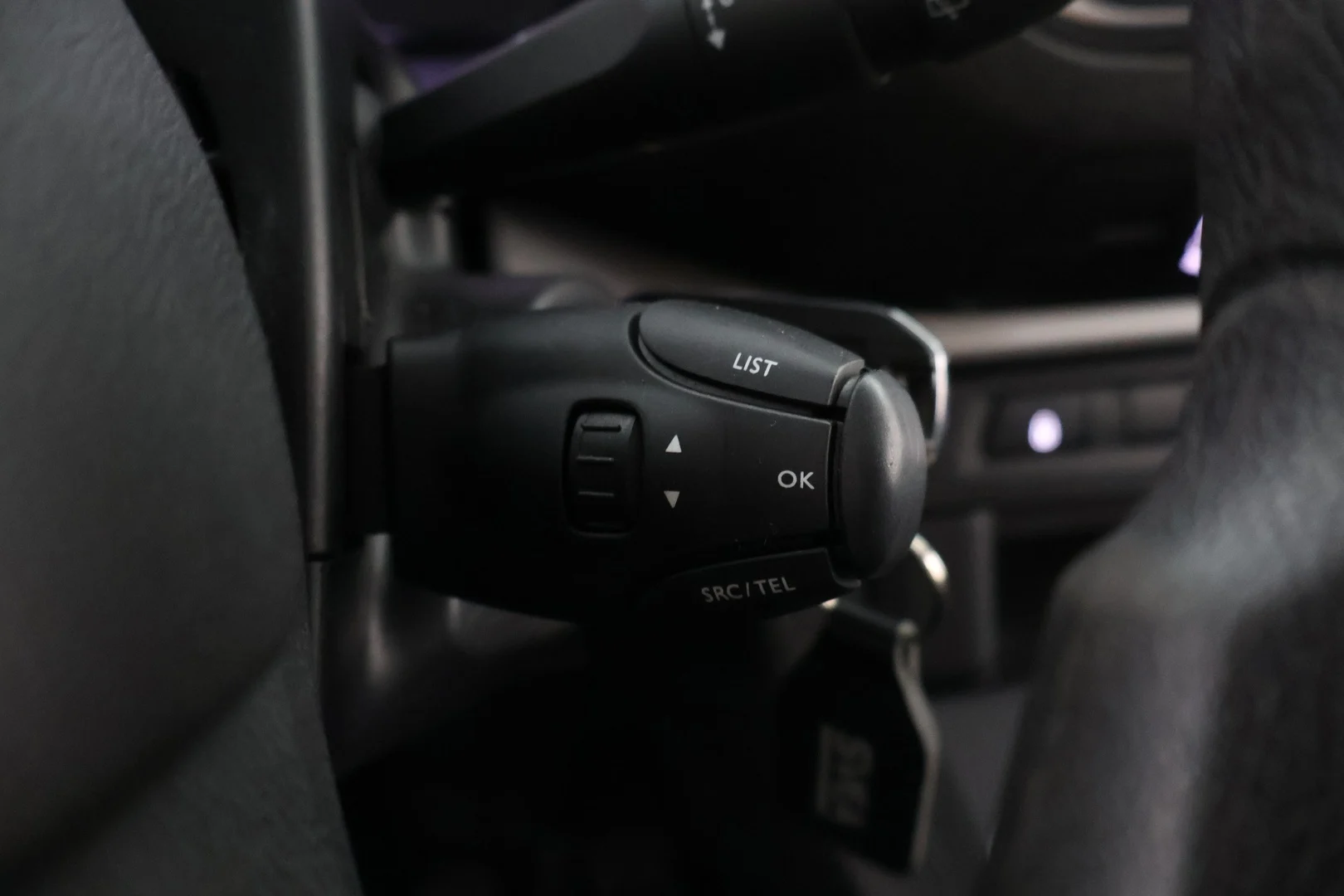 Car Image - 4HZOZ0AwvvuTQZpOAMG9Zb