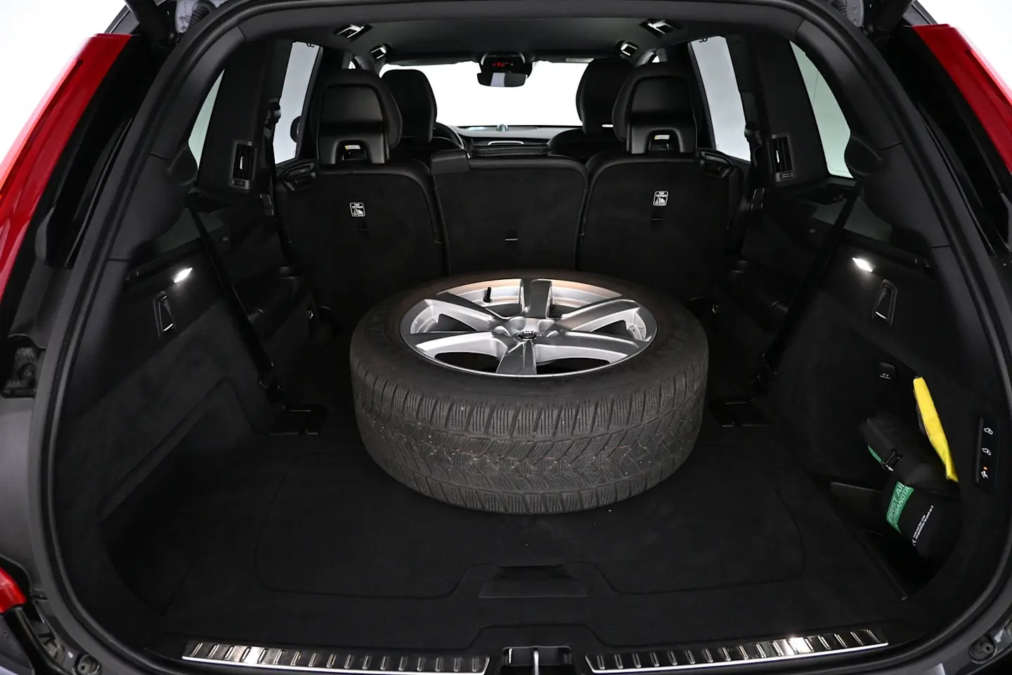 Car Image - 4etBPJxSIwD8JzeMNTFZLf