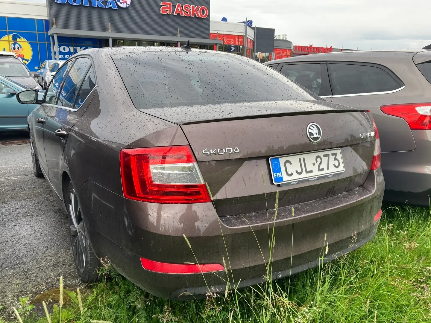 Car Image - 2K3RuTBTUdFb0R5QJe6kir
