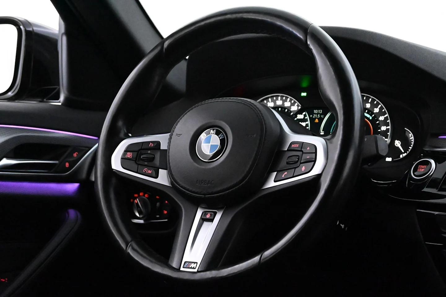 Car Image - 6fJmAJqmklSjMDqw4dto6f
