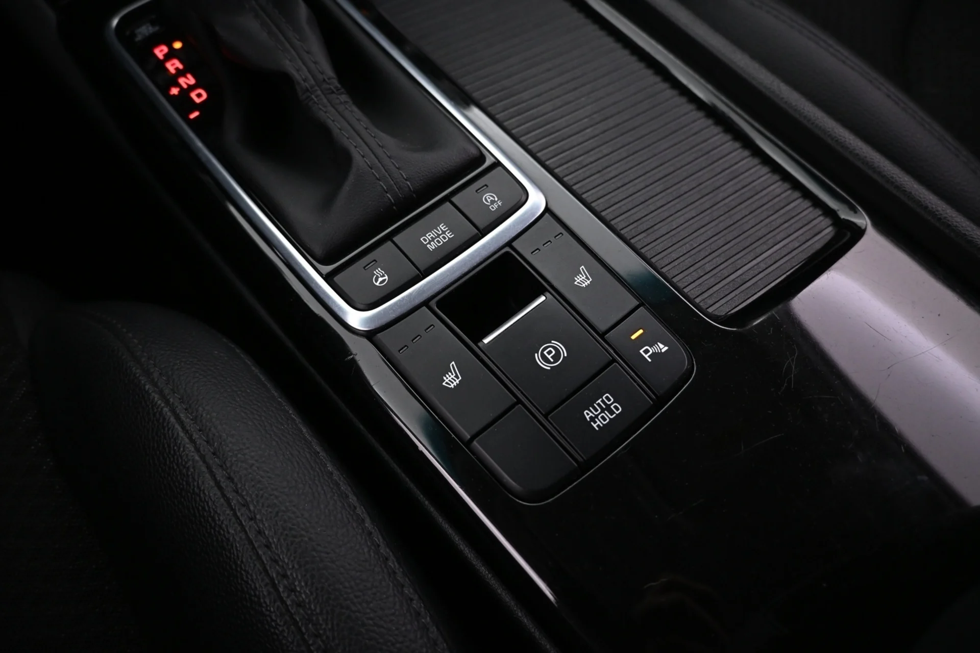 Car Image - 6wspHWL64cXlfoXK9TyIdr