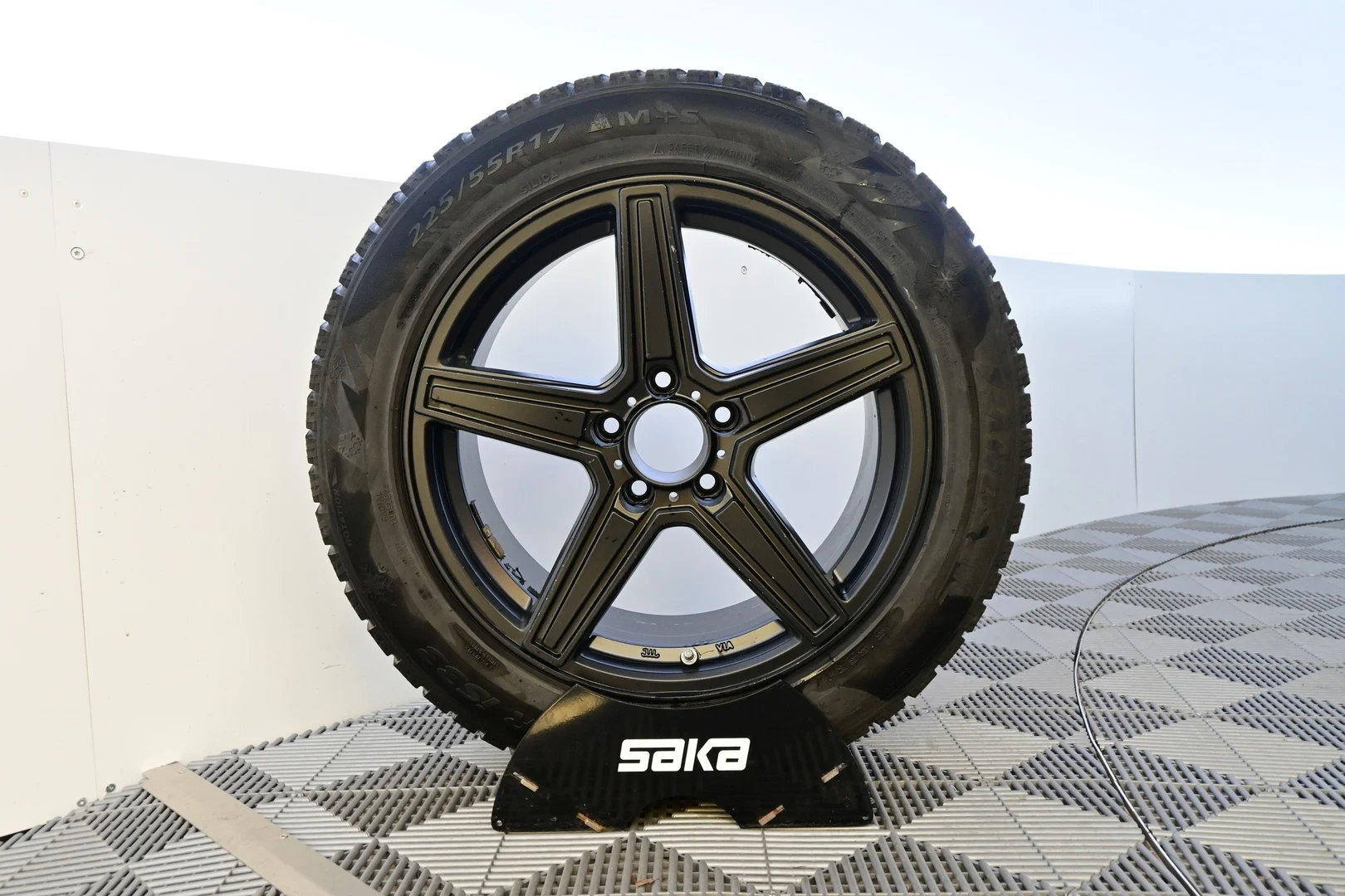 Car Image - 7LrAF3jB2NGg21sVZ9kQiX