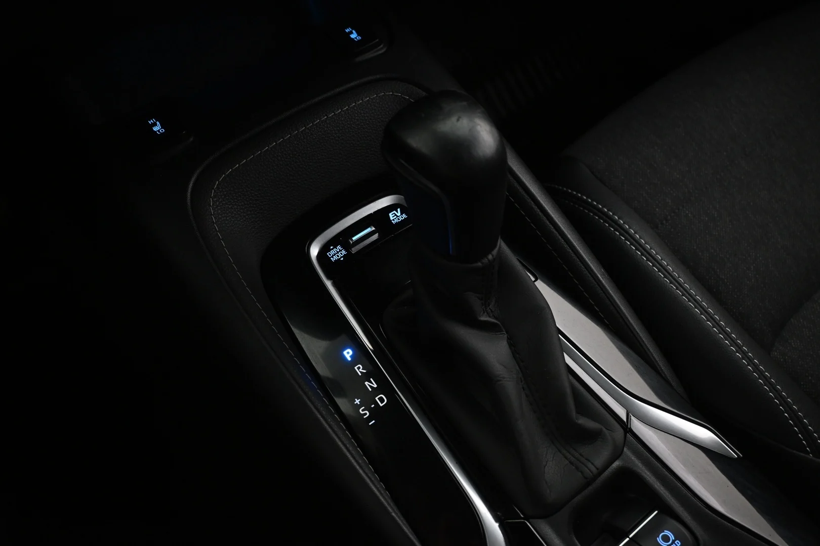 Car Image - 5NkLYYiDUjrs1ew9ku4xX