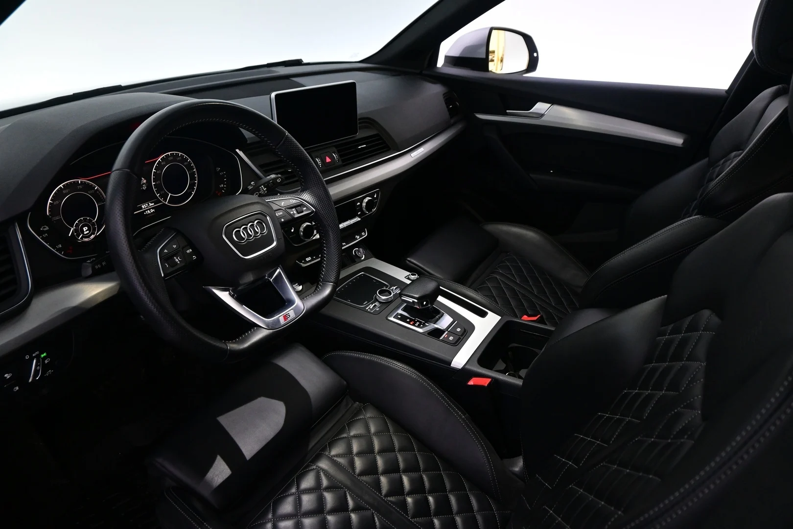 Car Image - 2LaAzPFZH6mEj3ceNtOOYl