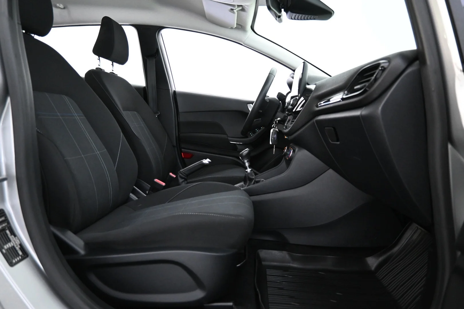 Car Image - 2voe1FOqxgmhg4oOwu6s5B