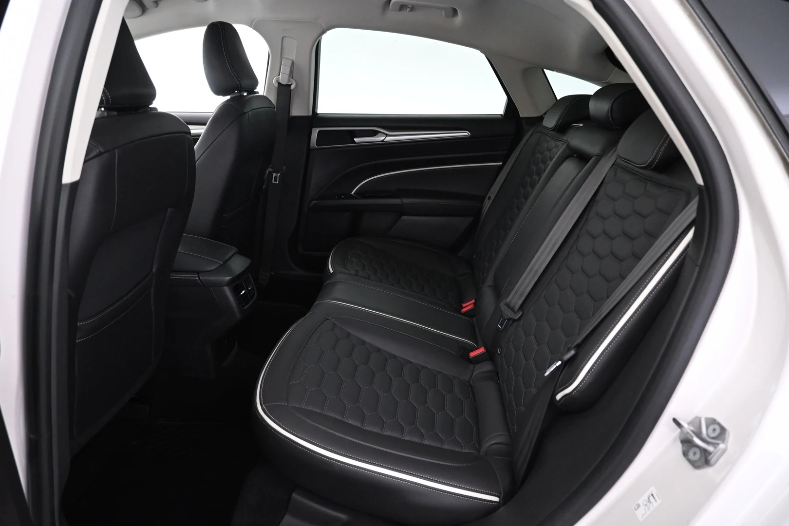 Car Image - 58oiFf7qle9RWXfKwFciJm