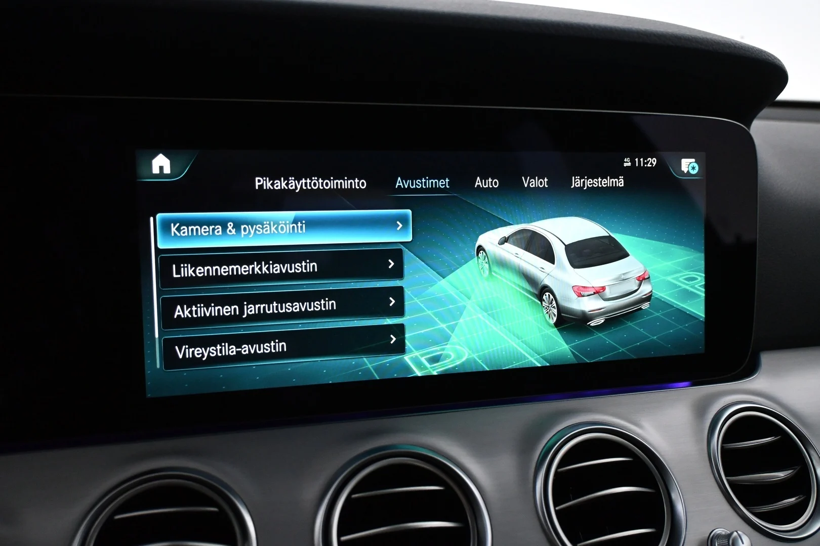 Car Image - zIo4Qm4pf52oiwTrClOQW