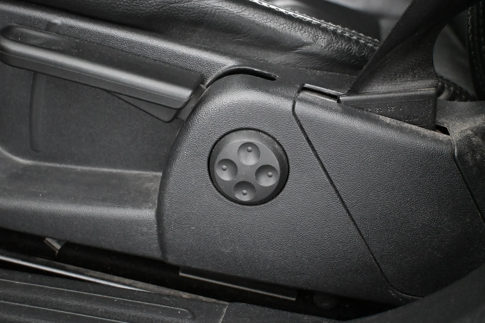 Car Image - 60e7wpUUPFtCAsQNbyadXB