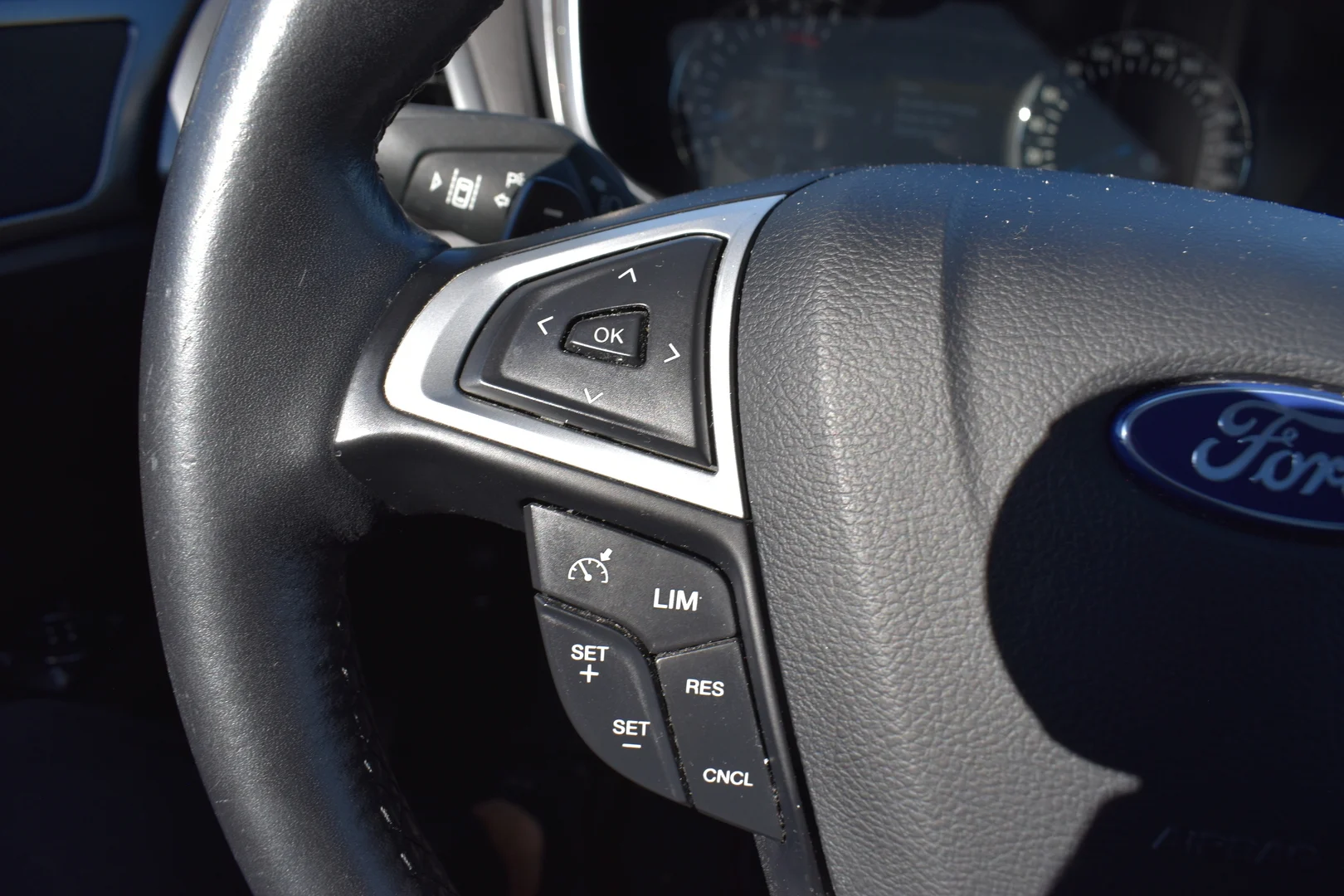Car Image - 413hupt0Qw0fKPNnV0M1ao