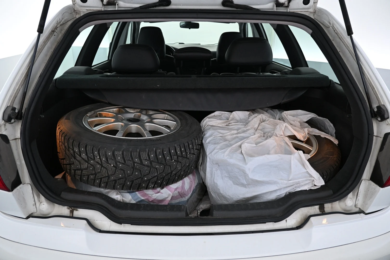 Car Image - 7yqcTHMGEH3dqrMvkiuAHK